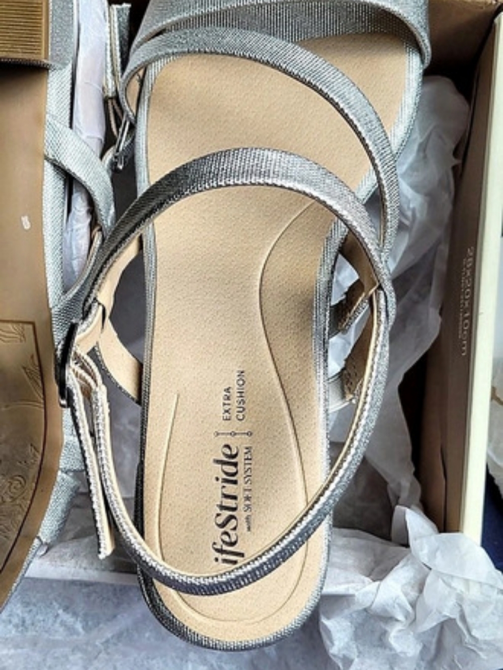 LifeStride Janet Silver Wedge Silver Wedge Sandals US 8 EUC